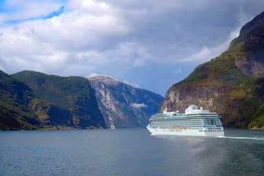 18 daagse Transatlantisch cruise met de Oceania Vista