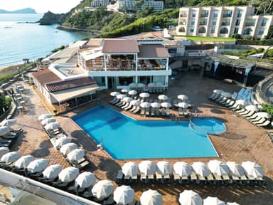 Invisa Figueral Resort - Cala Blanca