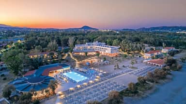 Domes Aulus Zante, Autograph Collection