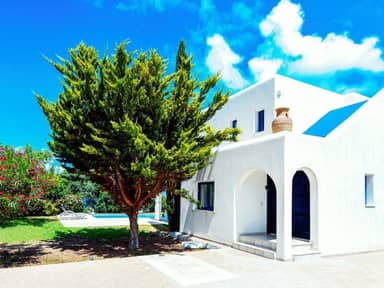 Azzurro Holiday Villas