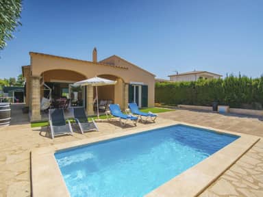 Casa Frijoles (LAR116)