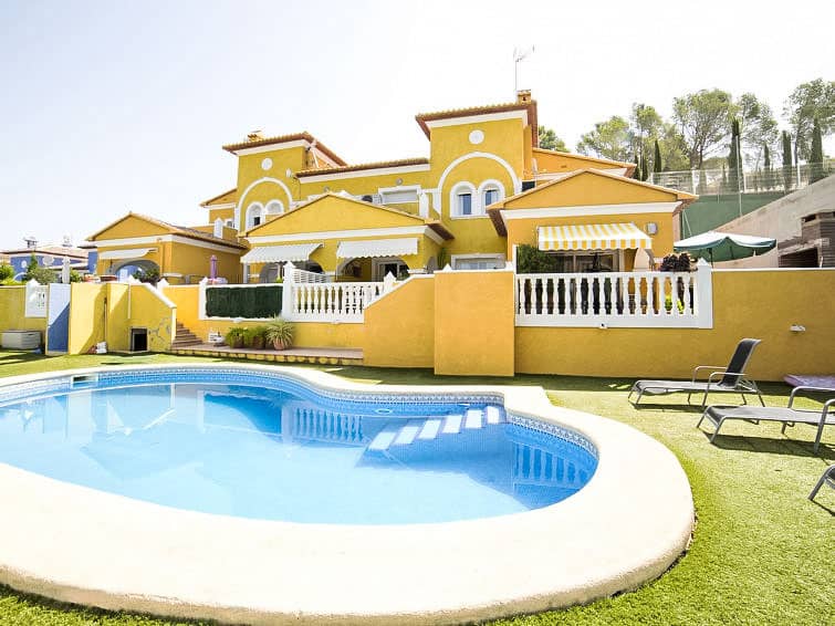 Villa Holidays Always