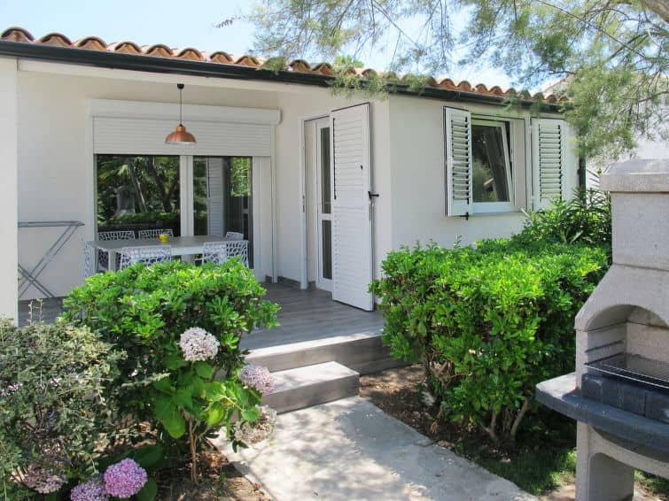 A Suara (GHI160)