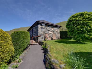 Snowdon Station
