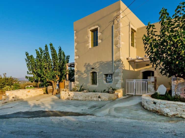 Kastellos Old House