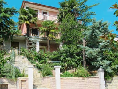 Noel (LBN433)