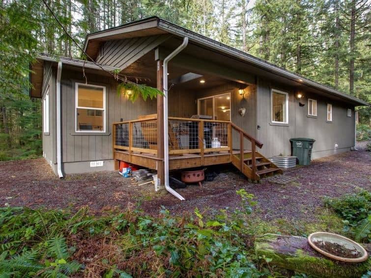 Mt. Baker Lodging Glacier Springs Cabin #30GS