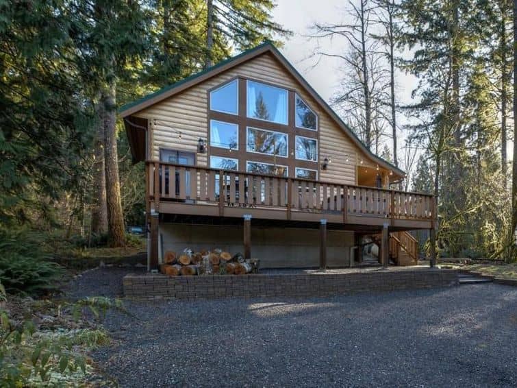 Mt. Baker Lodging - The Come On Up Cabin!