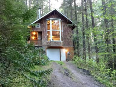 25SL Pet Friendly Cabin!