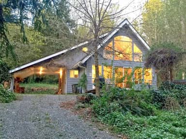 39GS Cabin near Mt. Baker