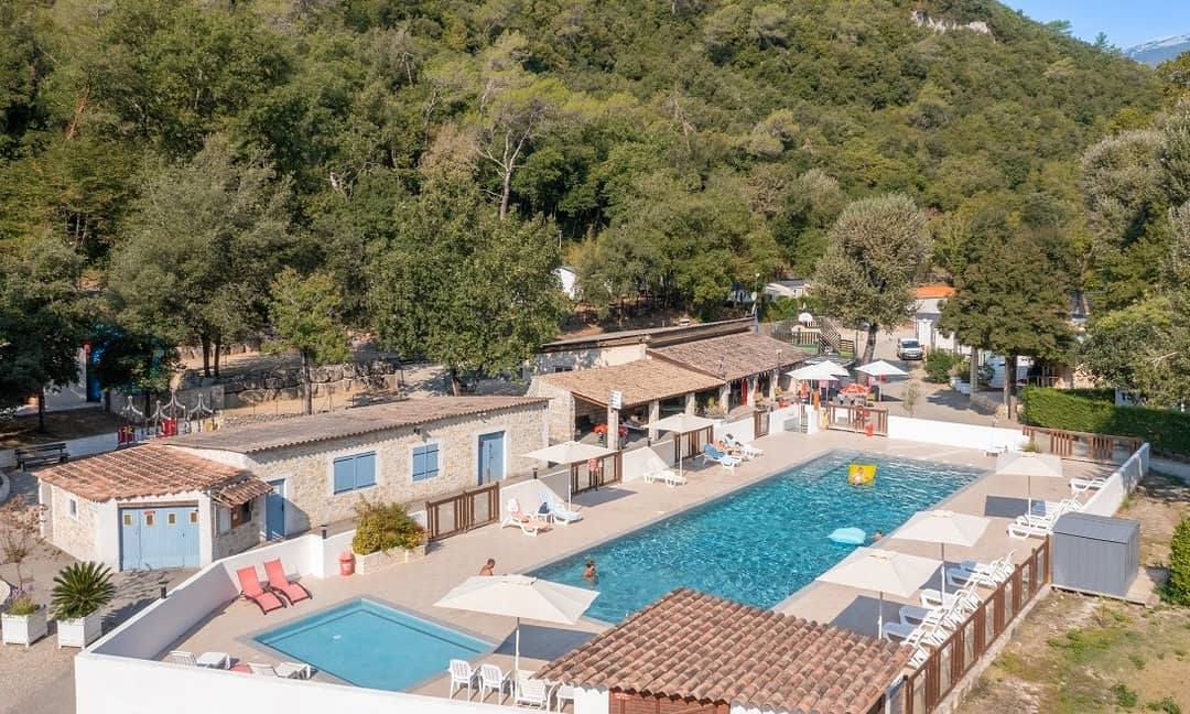 Camping Au Vallon Rouge