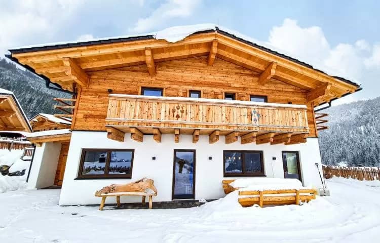 Almdorf Auszeit Familien-Chalet Gipfelblick I