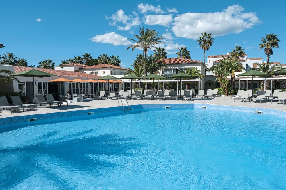Oassium Hotel At Estival Park