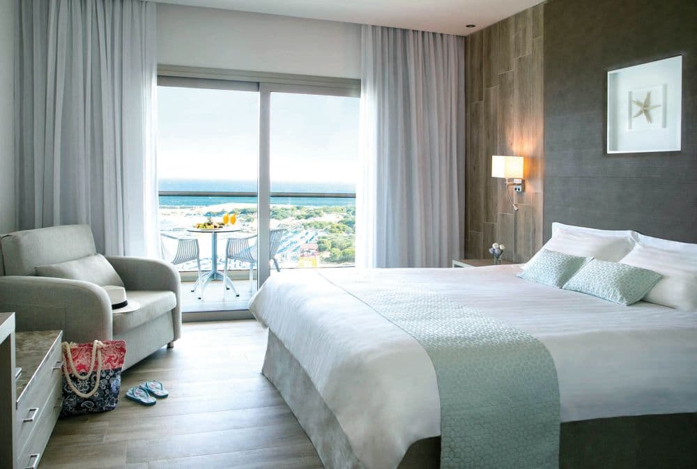 Asterias Beach