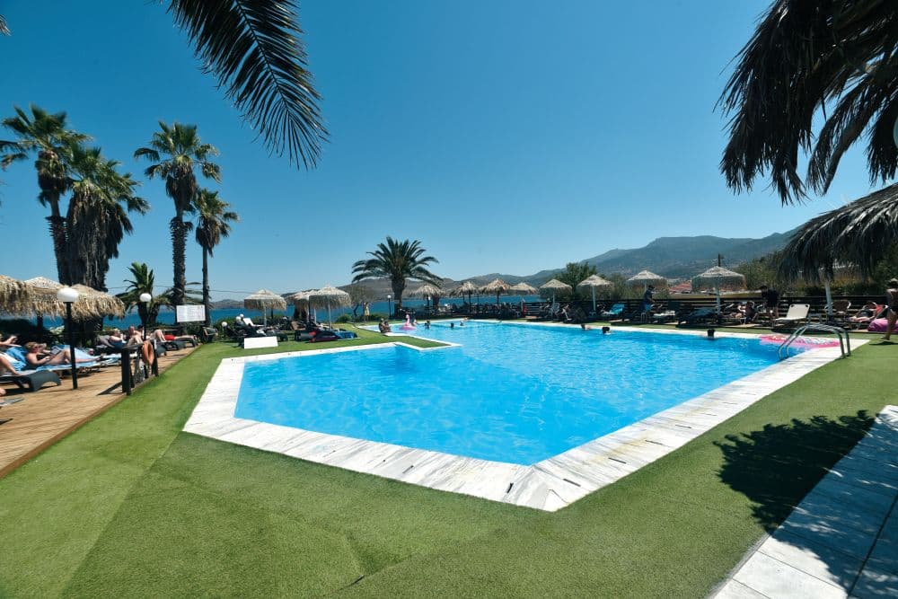 Clara Hotel