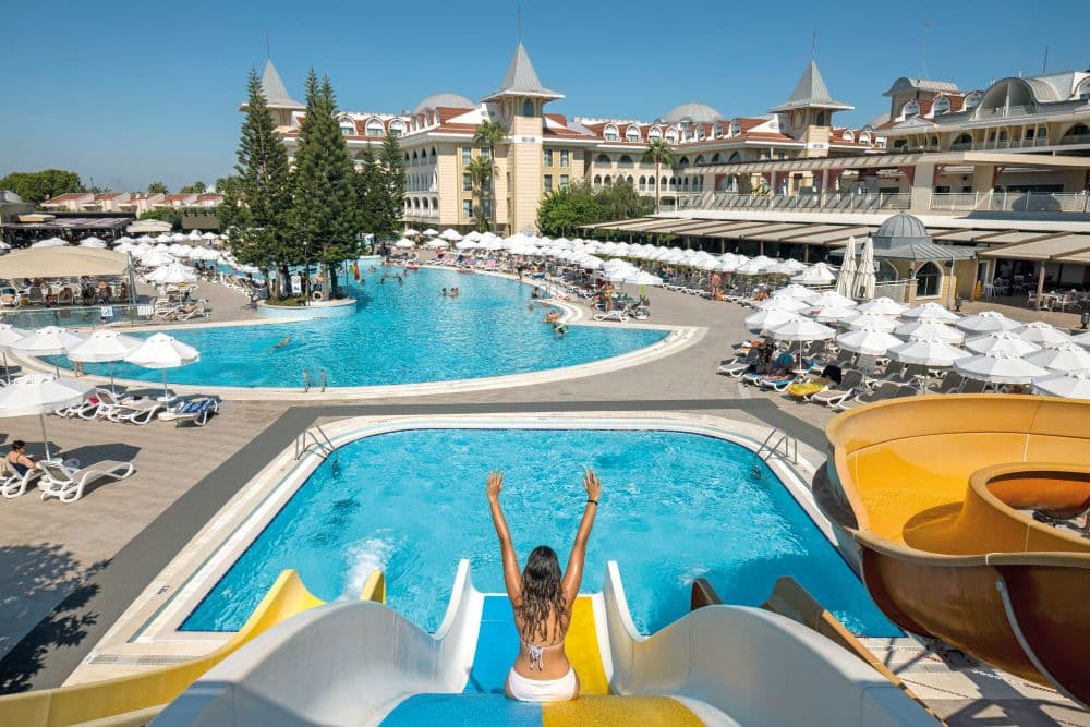 Side Star Resort