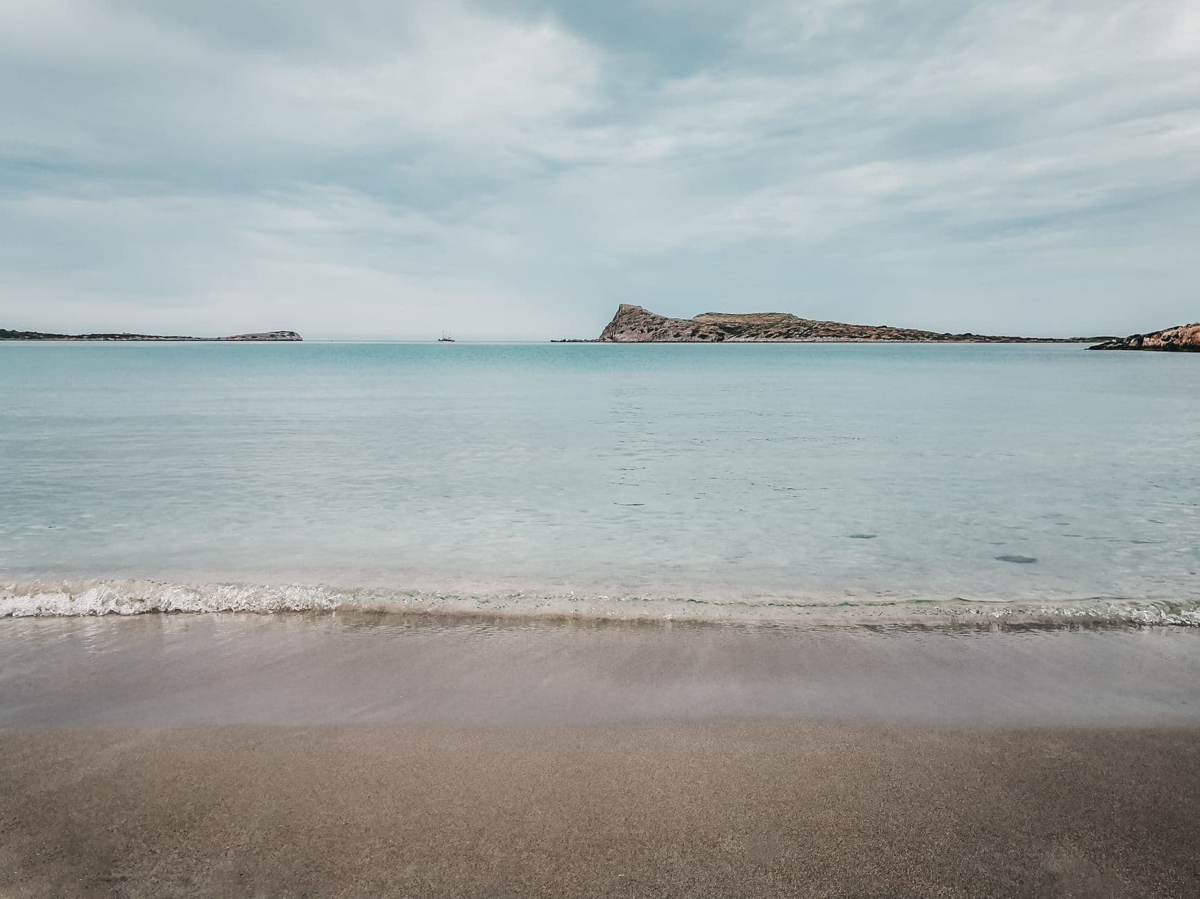 Het roze strand van Elafonisi op Kreta