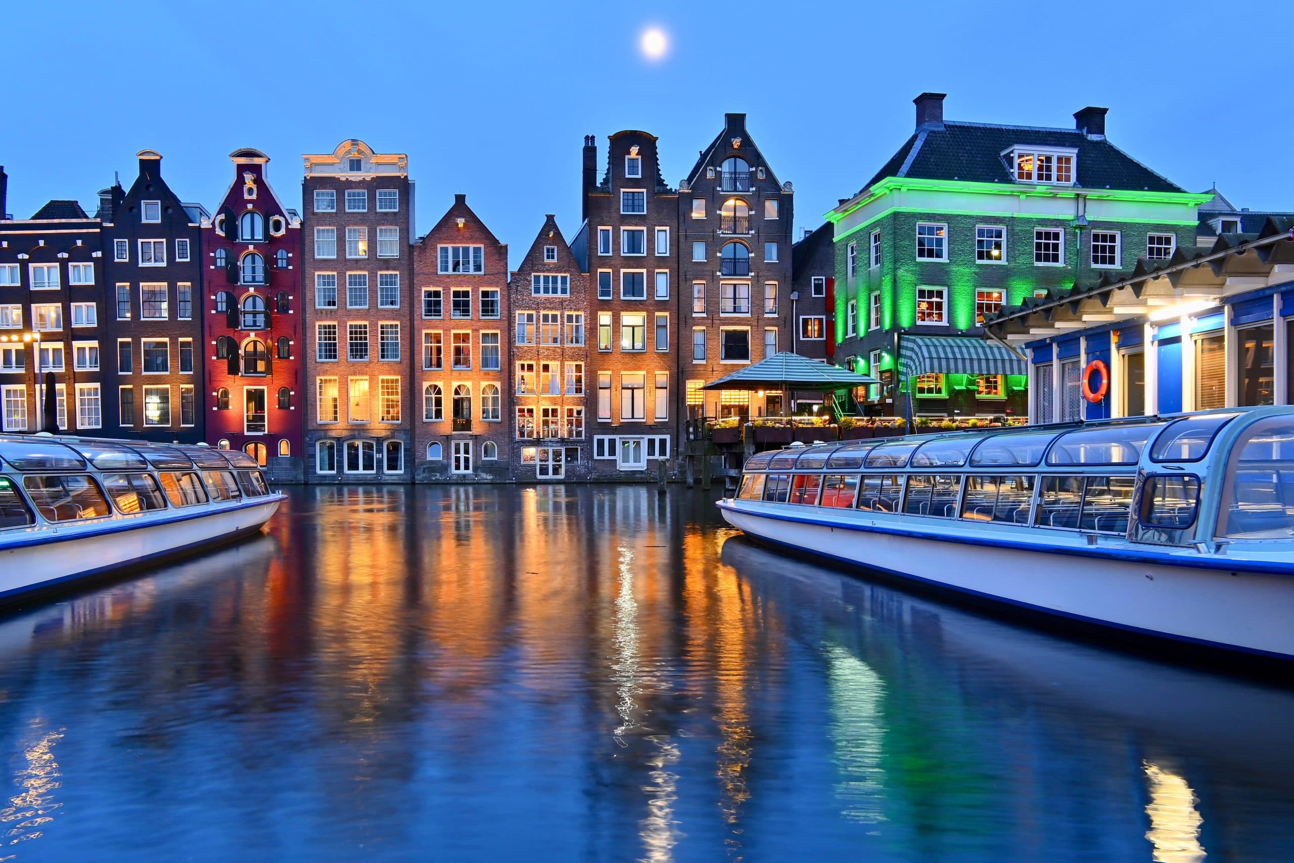 Een last minute citytrip naar Amsterdam: slimme timing, scherpe deals en een plan dat werkt