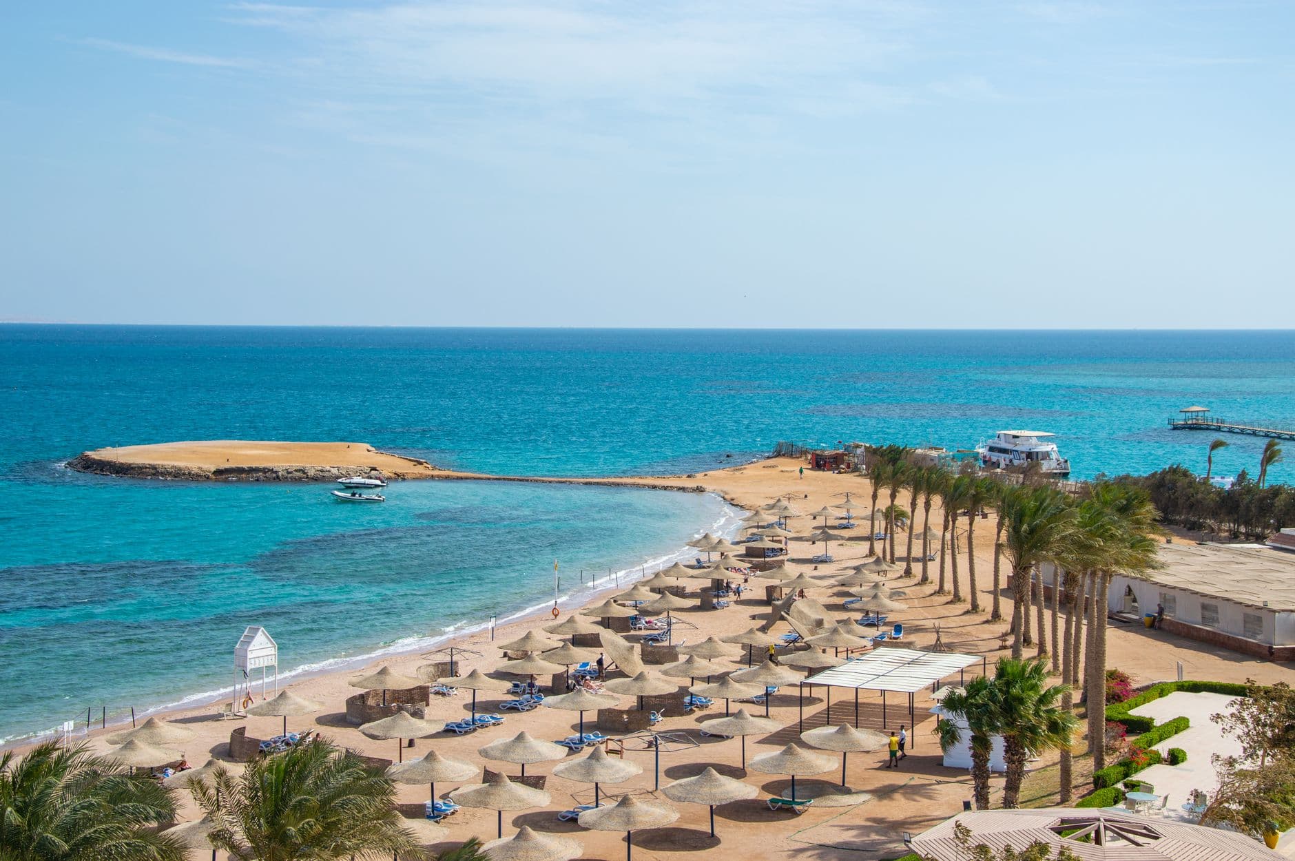 Badplaats aan de Rode Zee in Egypte