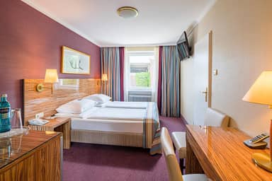 Best Western Raphael Altona