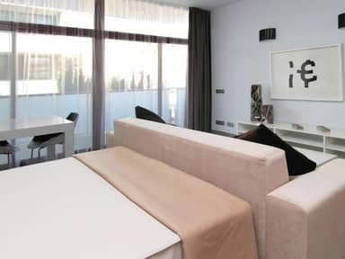 Apolo Suites