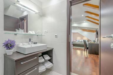 Palace Suites Heritage