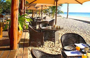 Sultan Sands Island Resort