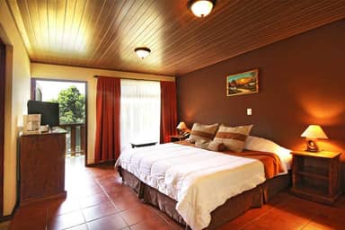 Monteverde Country Lodge