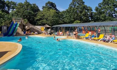 Camping Les Chalands Fleuris
