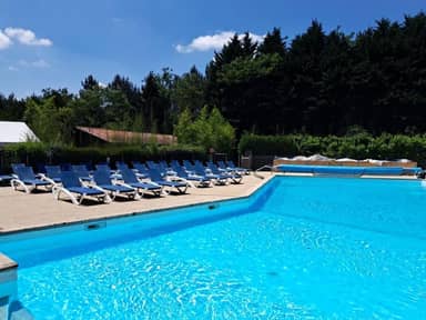 Camping Les Pins du Soleil