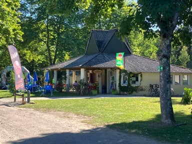 Camping Les Chambons