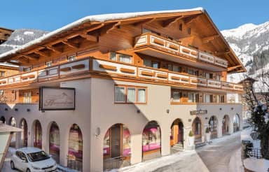 SmartHotel